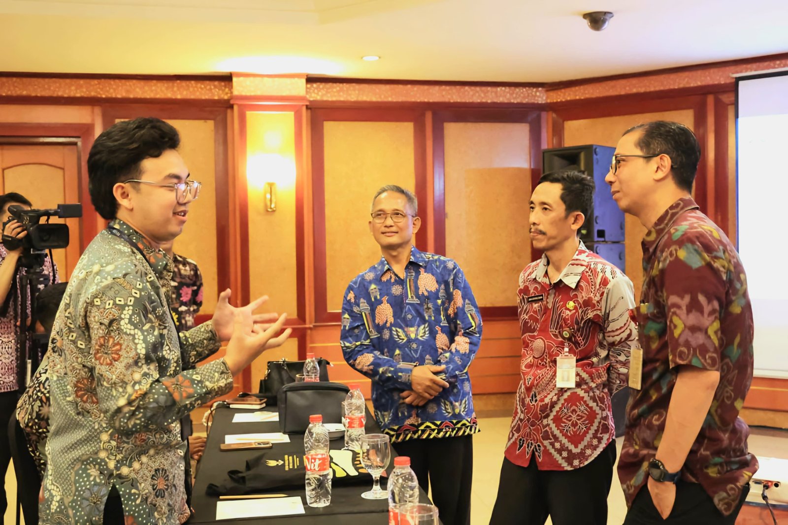 Siapkan 1.000 Pemuda, Dispora Banten Gencarkan Program Kewirausahaan untuk Reduksi Pengangguran 1 Siapkan 1.000 Pemuda, Dispora Banten Gencarkan Program Kewirausahaan untuk Reduksi Pengangguran