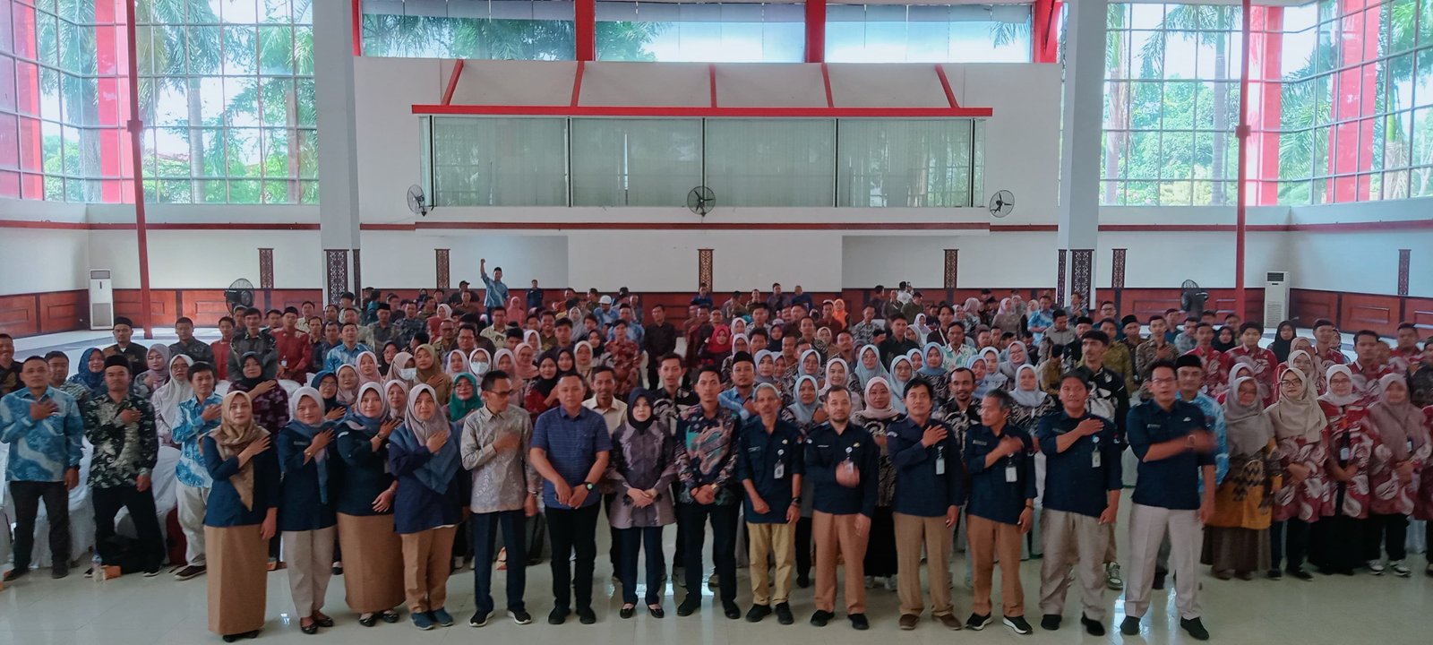 KPU Pandegang Gelar Training of Trainers PPK dan PPS, Upaya untuk Mengoptimalkan Pilkada 8 KPU Pandegang Gelar Training of Trainers PPK dan PPS, Upaya untuk Mengoptimalkan Pilkada