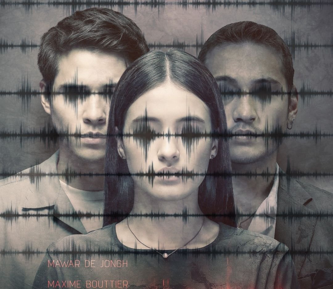 Link Nonton Series 10 PM Episode 1 dan 2 Full Movie, Teror Siaran Radio Mistis Bangkitkan Iblis Asmodeus 6 Link Nonton Series 10 PM Episode 1 dan 2 Full Movie, Teror Siaran Radio Mistis Bangkitkan Iblis Asmodeus