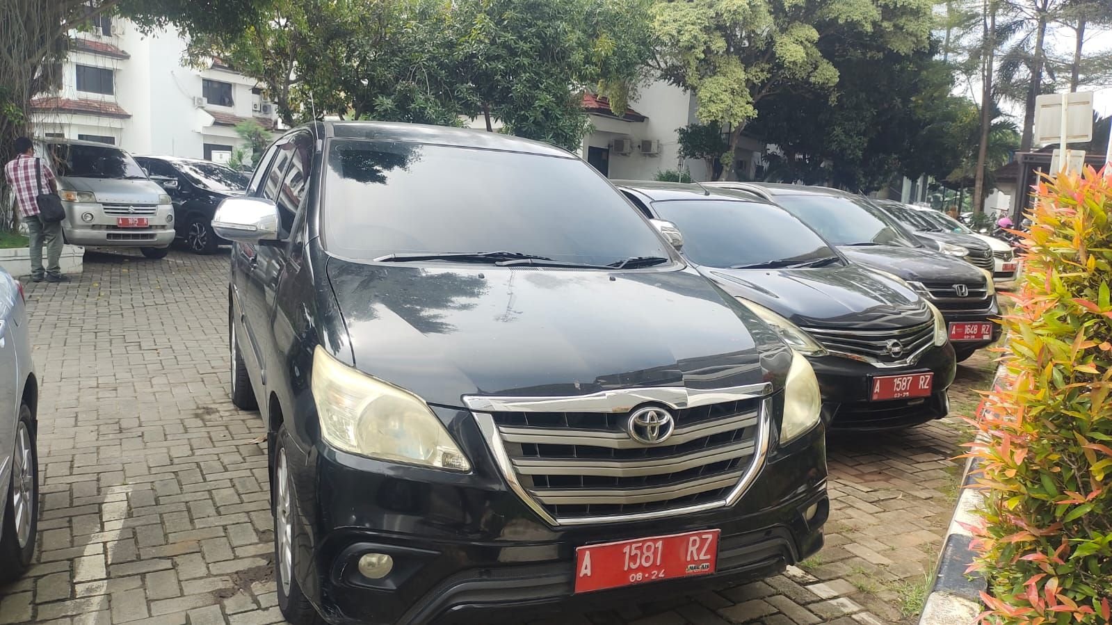 Mobil Dinas Pejabat Eselon IV Bakal Dilelang, Terpaksa untuk Tutup Kekurangan Pendapatan Daerah?