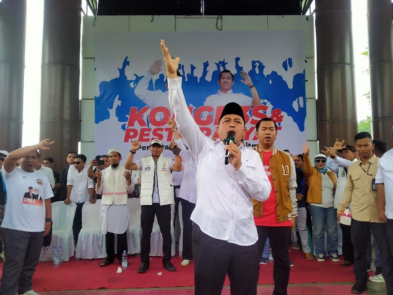 Sanuji Klaim Dapat Dukungan Partai Surya Paloh, NasDem Bawa Gerbong Kosong Usung Dede-Virnie?