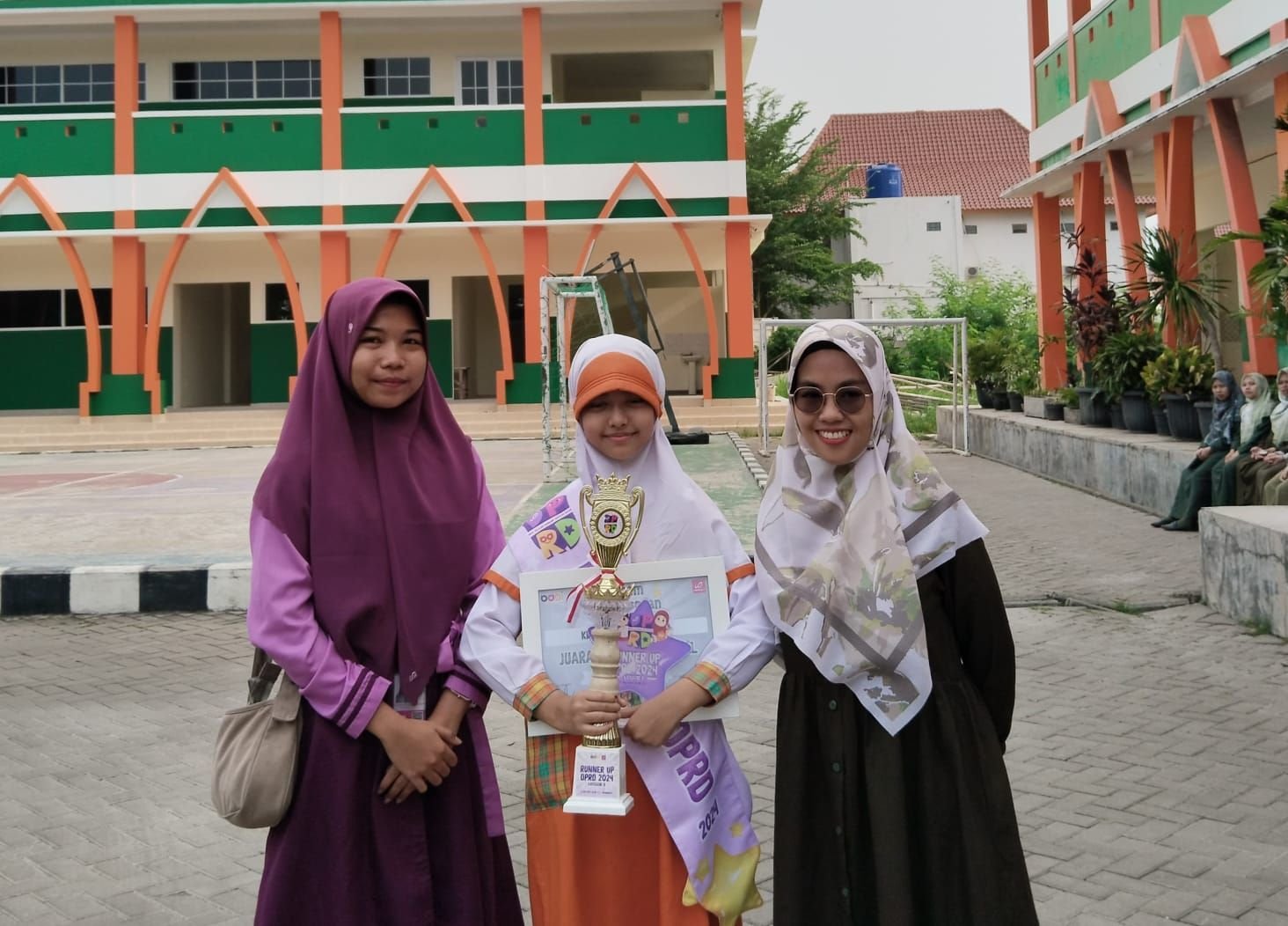 Jadi Model Rabbani, Kinara Afiya Siswi SD Asal Kota Serang Juara 2 Program DPRD 6 Jadi Model Rabbani, Kinara Afiya Siswi SD Asal Kota Serang Juara 2 Program DPRD