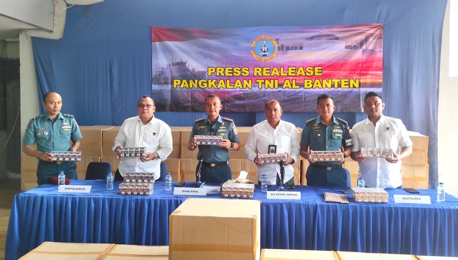 TNI AL Gagalkan Penyelundupan 6,9 Juta Batang Rokok Ilegal di Pelabuhan Merak