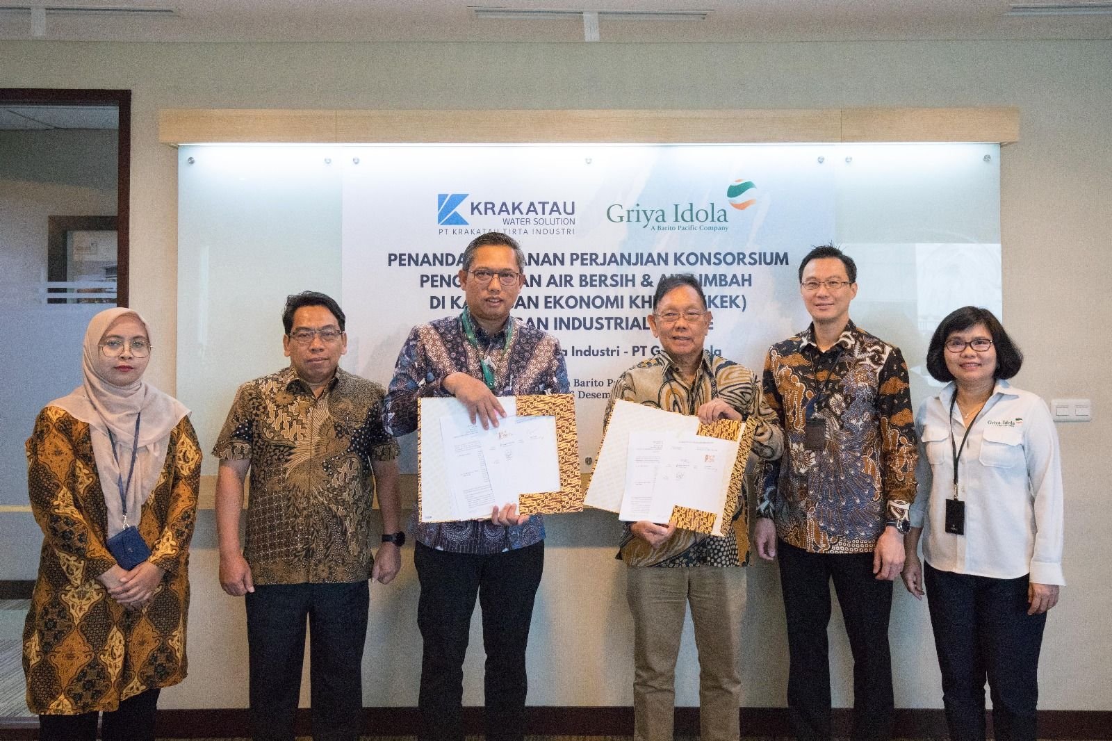 KTI dan Griya Idola Bentuk Konsorsium Penyediaan Jaringan Air Bersih dan Air Limbah di Patimban Industrial Estate, Ini Tujuannya 1 KTI dan Griya Idola Bentuk Konsorsium Penyediaan Jaringan Air Bersih dan Air Limbah di Patimban Industrial Estate, Ini Tujuannya