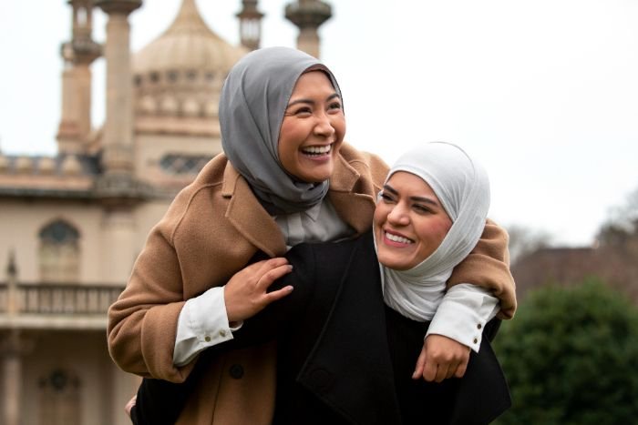 Teks Khutbah Jumat Tema Hari Ibu, Berbakti Kepada Ibu Sebagai Jalan Surga 1 Teks Khutbah Jumat Tema Hari Ibu, Berbakti Kepada Ibu Sebagai Jalan Surga