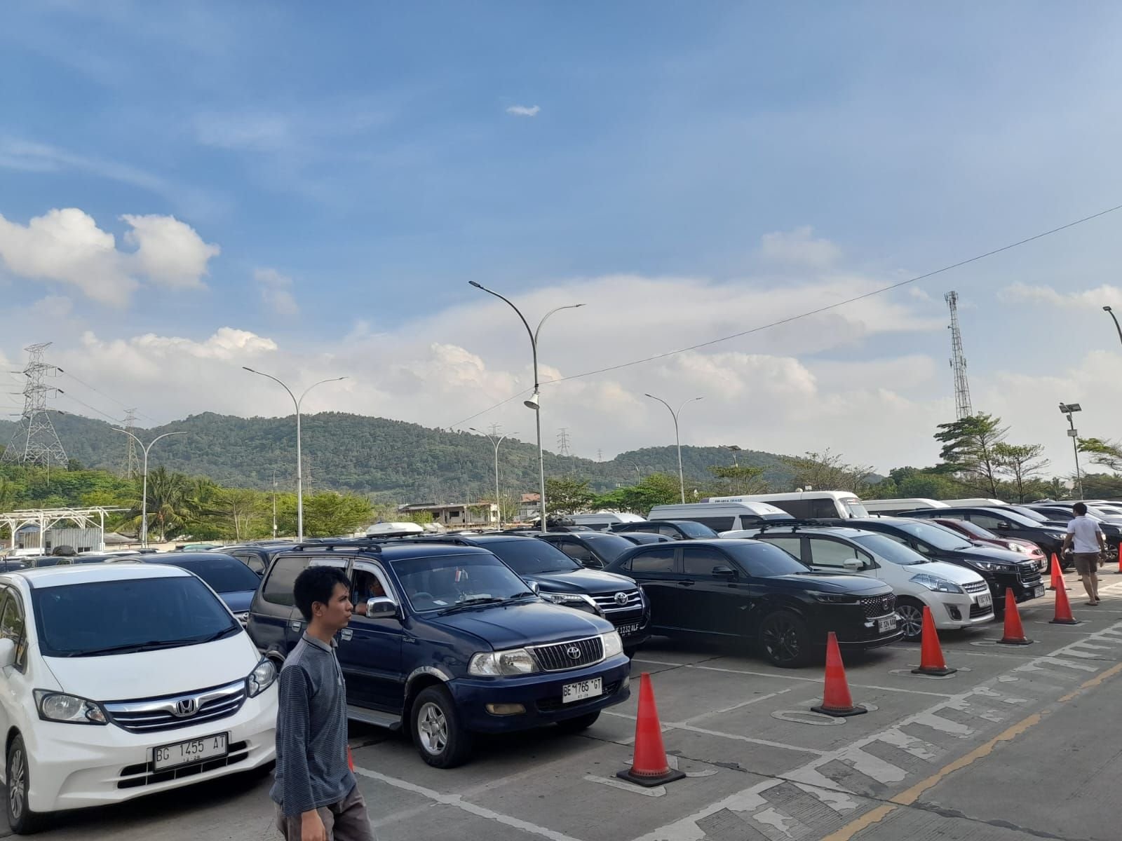 Melonjak Dibanding Mudik Nataru Tahun Lalu, 48.823 Orang Menyeberang ke Sumatera via Pelabuhan Merak