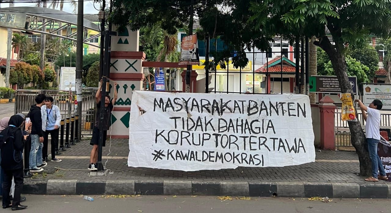 Maraknya Korupsi, Kawal Demokrasi Menggelar Aksi Kampanye di Kota Serang Banten 1 Maraknya Korupsi, Kawal Demokrasi Menggelar Aksi Kampanye di Kota Serang Banten