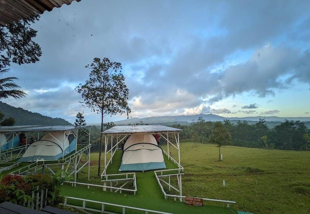 10 Rekomendasi Destinasi Wisata Liburan Akhir Tahun dekat dengan Jakarta Selain di Bogor, View Menakjubkan 9 10 Rekomendasi Destinasi Wisata Liburan Akhir Tahun dekat dengan Jakarta Selain di Bogor, View Menakjubkan