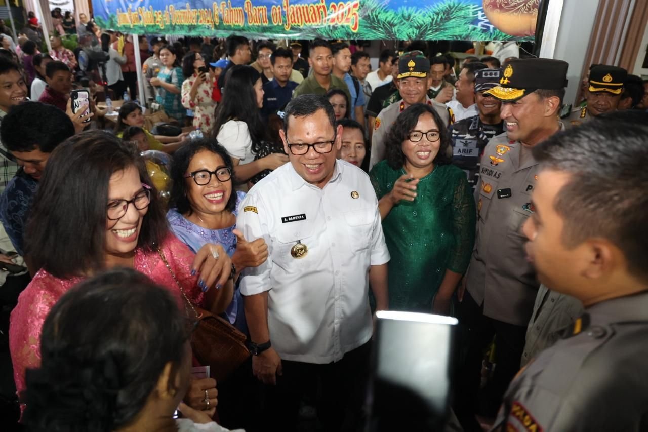 Pj Gubernur Banten Tinjau Pos Pelayanan Natal dan Tahun Baru, Ajak Masyrakat Jaga Kondusifitas 3 Pj Gubernur Banten Tinjau Pos Pelayanan Natal dan Tahun Baru, Ajak Masyrakat Jaga Kondusifitas