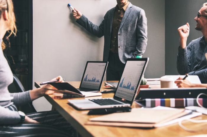 6 Resolusi 2025 untuk Bidang Bisnis, Bisa Dipakai atau jadi Referensi guna Kemajuan 3 6 Resolusi 2025 untuk Bidang Bisnis, Bisa Dipakai atau jadi Referensi guna Kemajuan