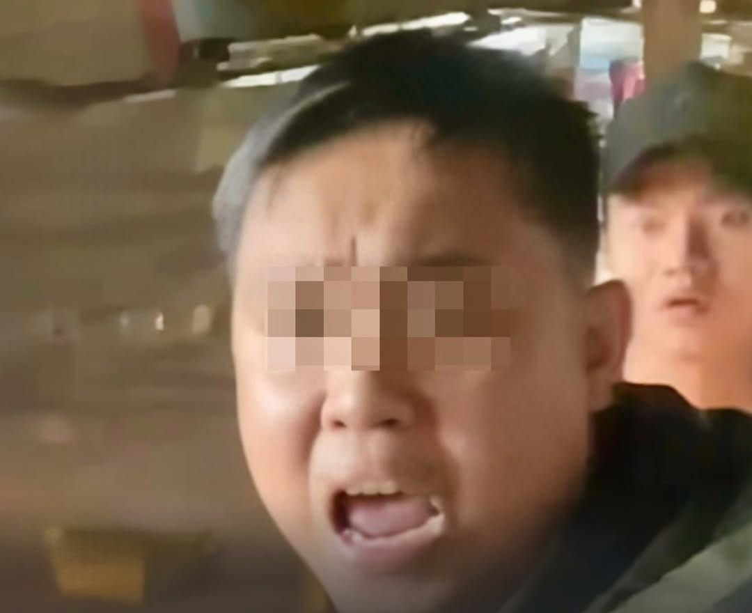 Seorang Oknum TNI AL Pelaku Penembakan Bos Rental Mobil di Tol Tangerang Ditangkap 7 Seorang Oknum TNI AL Pelaku Penembakan Bos Rental Mobil di Tol Tangerang Ditangkap