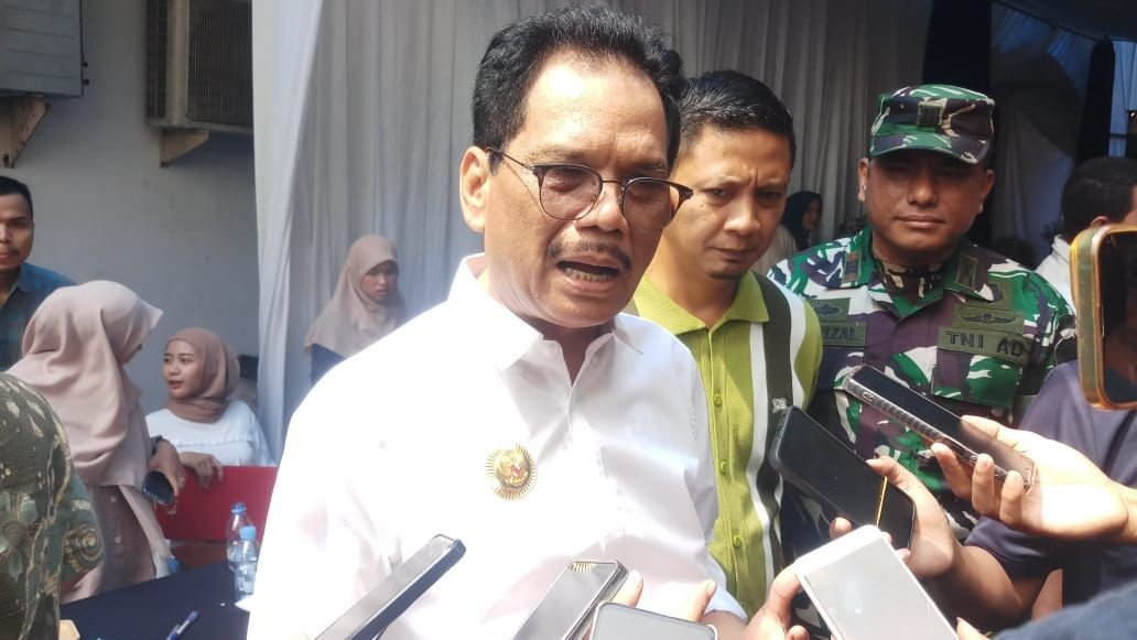 Penjabat Walikota Serang Nanang Saefudin Tegaskan Warjok Tidak Akan Matikan Usaha Pedagang Pasar Lama