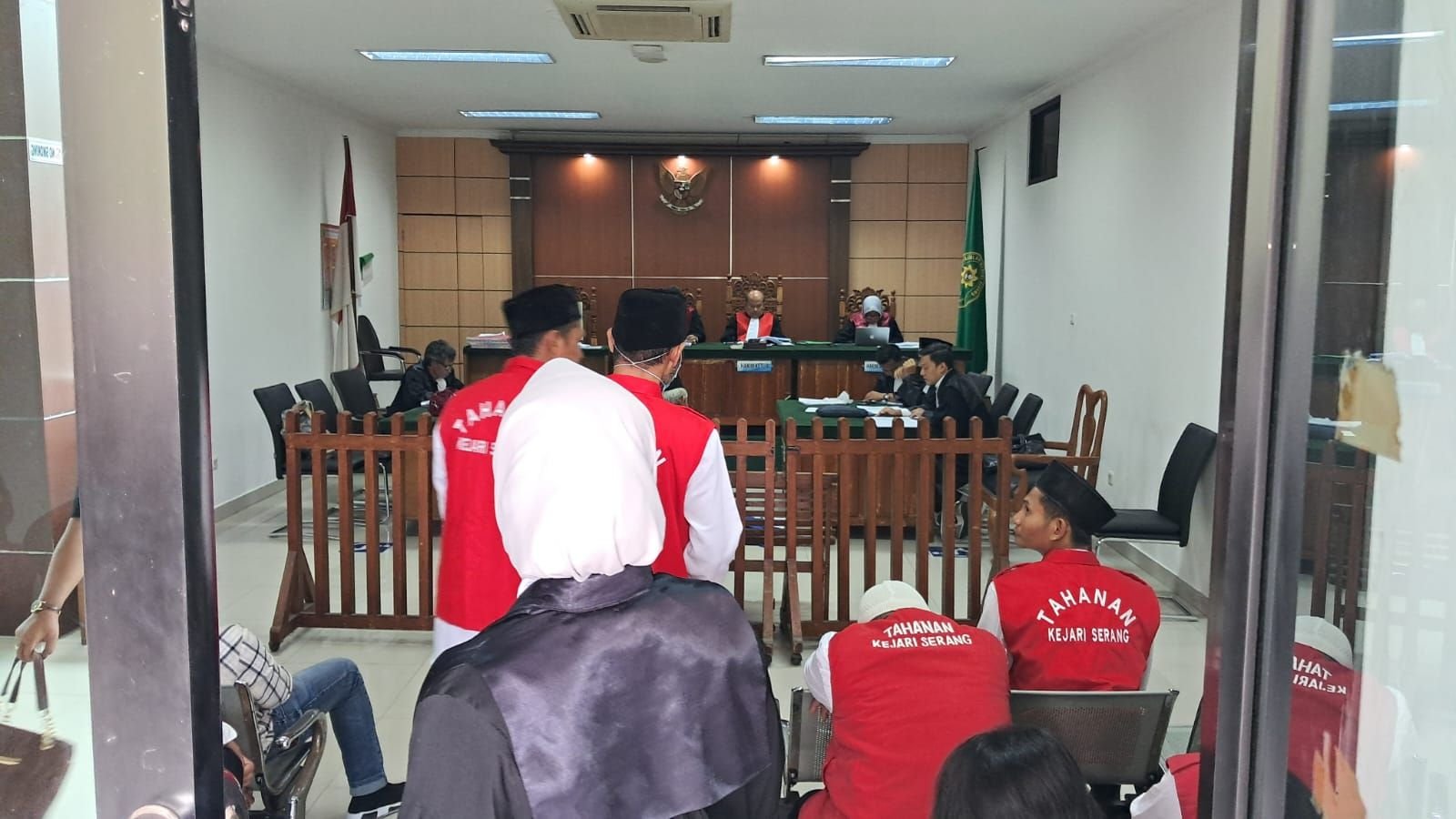 JPU Kejati Banten Tetap Pada Tuntutan Menyatakan Oknum Pejabat BPN Kabupaten Serang Bersalah 1 JPU Kejati Banten Tetap Pada Tuntutan Menyatakan Oknum Pejabat BPN Kabupaten Serang Bersalah