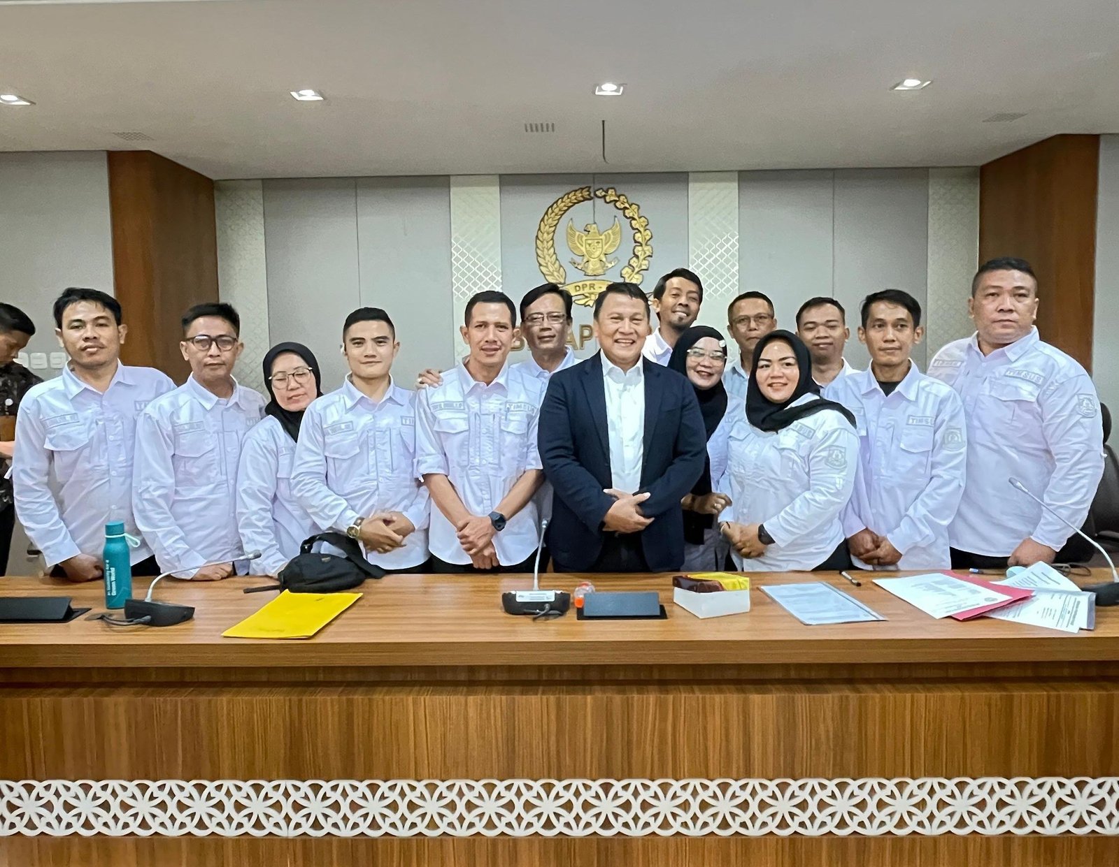 Honorer Provinsi Banten Bakal Audiensi dengan DPR RI, Perjuangkan yang Belum Dapat Formasi 1 Honorer Provinsi Banten Bakal Audiensi dengan DPR RI, Perjuangkan yang Belum Dapat Formasi