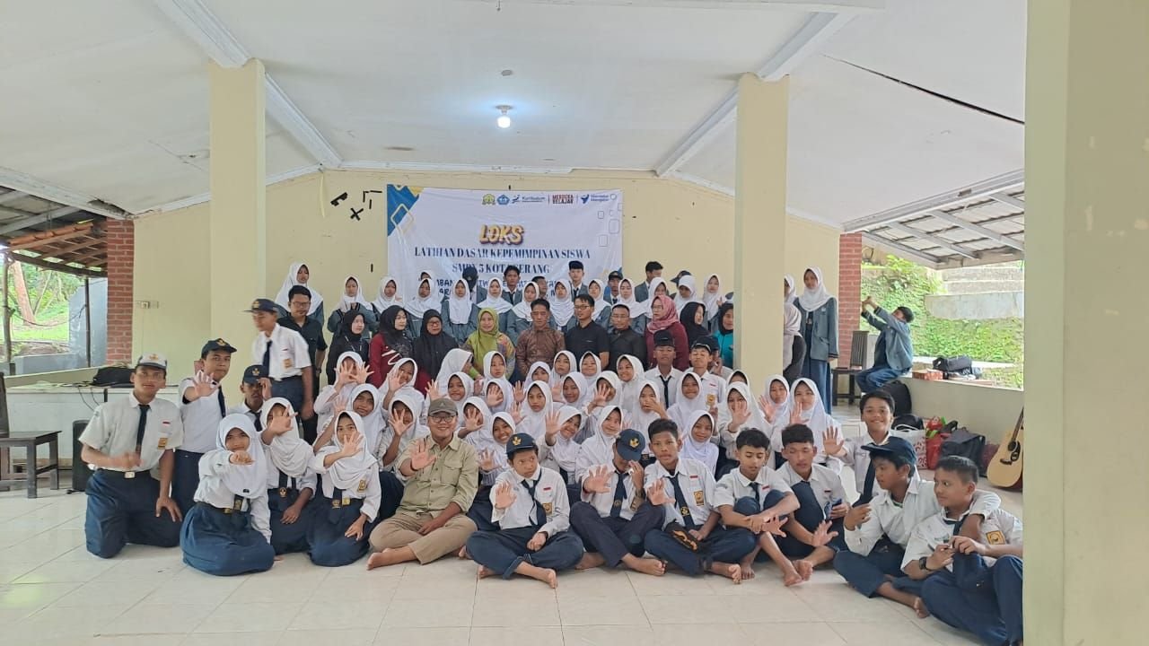 LDKS SMP Negeri 5 Kota Serang: Mencetak Pemimpin Muda yang Berkarakter dan Bermartabat
