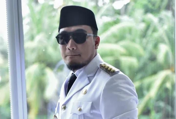 Profil Robinsar, Walikota Cilegon yang akan Segera Dilantik 2 Profil Robinsar, Walikota Cilegon yang akan Segera Dilantik