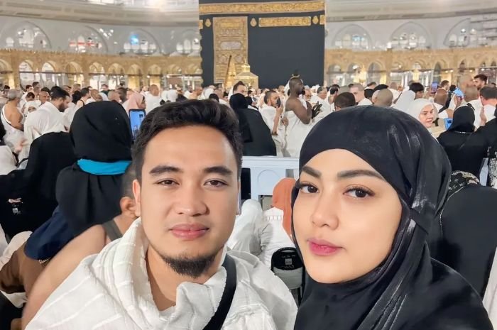 Robinsar di Depan Kabah: Berikanlah Rahmat, Hidayah, dan Petunjukmu Disetiap Kebijakan yang akan Hamba Ambil 9 Robinsar di Depan Kabah: Berikanlah Rahmat, Hidayah, dan Petunjukmu Disetiap Kebijakan yang akan Hamba Ambil