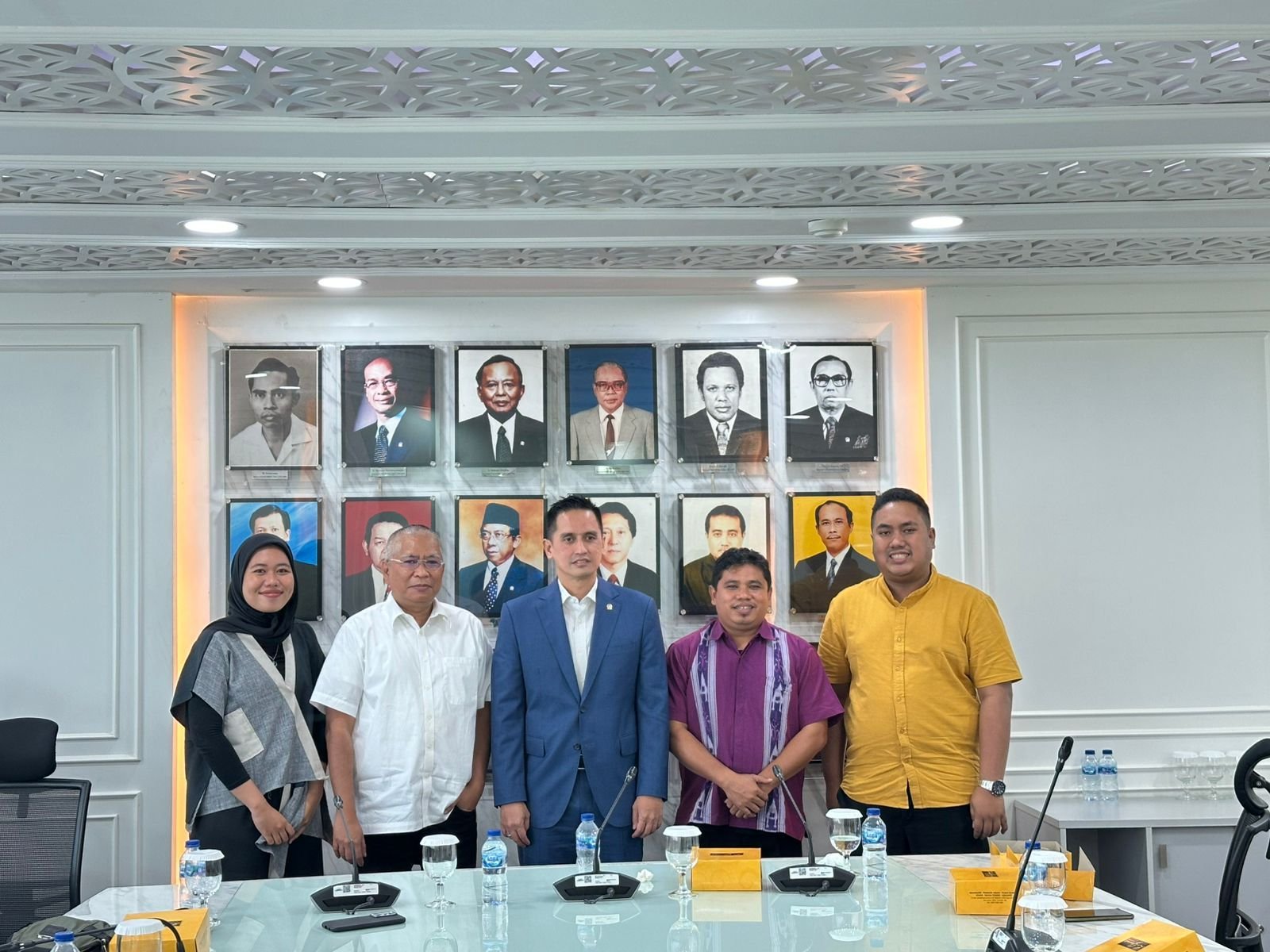 Terima Audiensi Jaringan Pemred Promedia, Firnando Ganinduto Ajak Media Kawal Implementasi UU BUMN 2 Terima Audiensi Jaringan Pemred Promedia, Firnando Ganinduto Ajak Media Kawal Implementasi UU BUMN