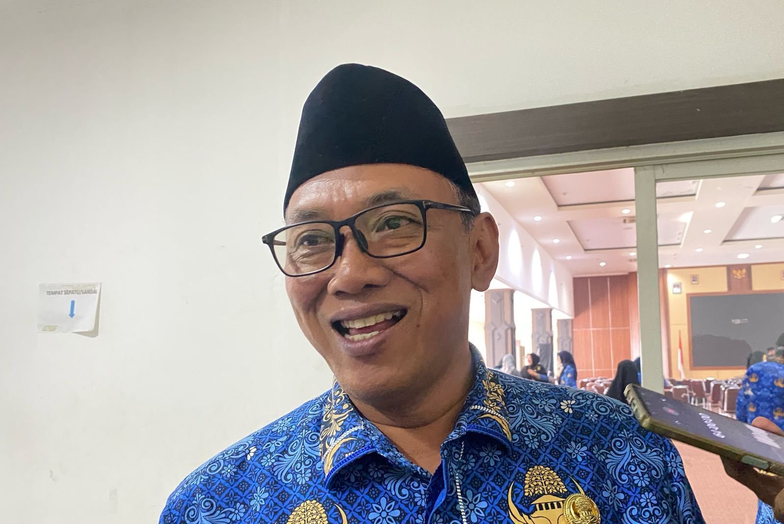 Walikota Cilegon Helldy Agustian Minta Maaf Programnya Kurang Maksimal, Keterbatasan Waktu Jadi Alasan 5 Walikota Cilegon Helldy Agustian Minta Maaf Programnya Kurang Maksimal, Keterbatasan Waktu Jadi Alasan