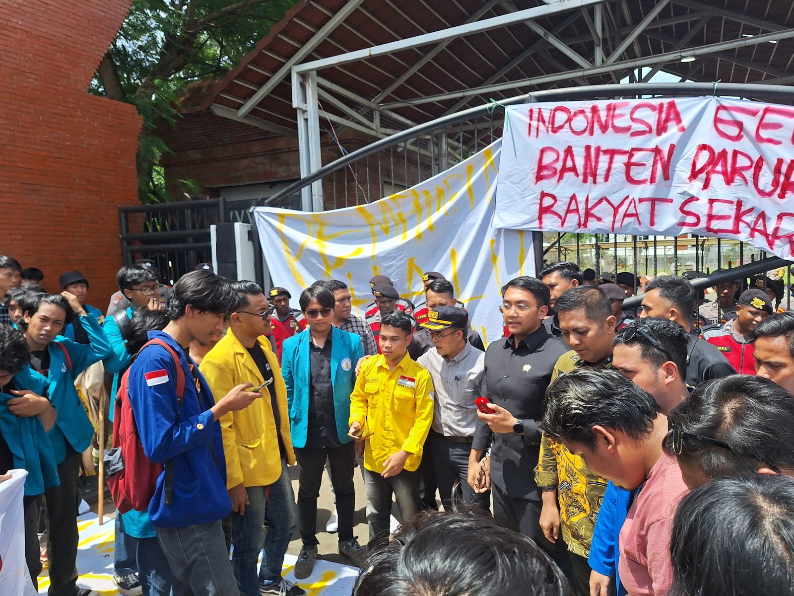 Siap Bergerak Jika Ingkar, Mahasiswa Banten Siap Kawal Janji Manis Pemimpin Baru 1 Siap Bergerak Jika Ingkar, Mahasiswa Banten Siap Kawal Janji Manis Pemimpin Baru