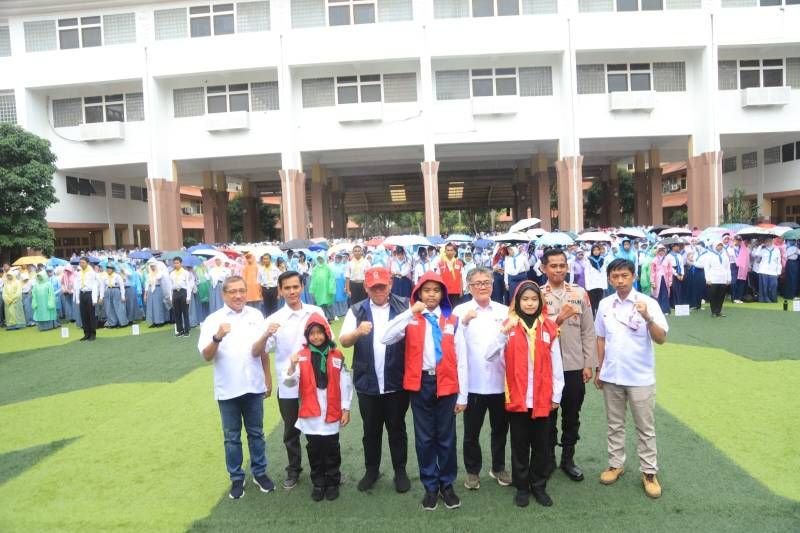 PMI Kota Tangerang Sukses Lantik 1.500 Anggota Palang Merah Remaja 1 PMI Kota Tangerang Sukses Lantik 1.500 Anggota Palang Merah Remaja