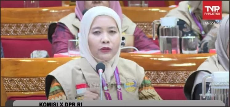 Dianggap Singkirkan Guru Senior, Guru Sertifikasi Swasta Desak PPG Prajabatan Dihapus 2 Dianggap Singkirkan Guru Senior, Guru Sertifikasi Swasta Desak PPG Prajabatan Dihapus