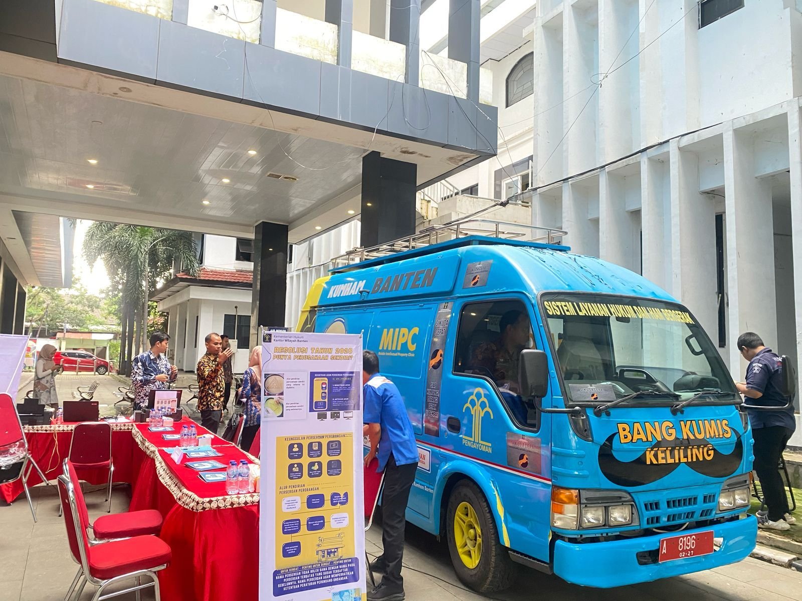 Kemenhum Kanwil Baten Bersama Dinkop UKM Jemput Bola Sertifikasi Kepemilikan Usaha