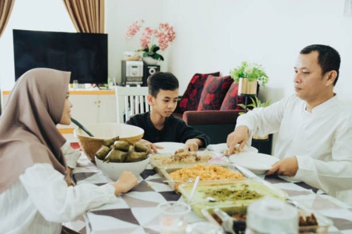 Mudah Dibaca! Doa Agar Tidak Telat Bangun dan Mata Melek Saat Sahur di Bulan Ramadhan