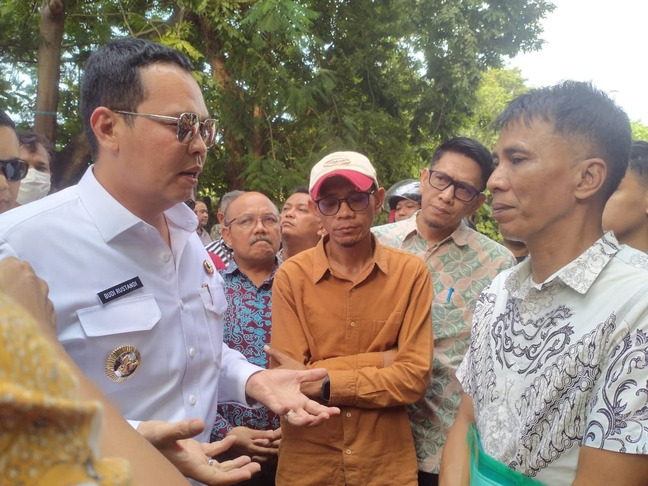 Wanprestasi, Pemkot Serang Buka Gate Parkir Berbayar Stadion Maulana Yusuf 5 Pihak Ketiga Dinilai Wanprestasi, Walikota Serang Budi Rustandi Buka Gate Parkir Berbayar Stadion Maulana Yusuf Serang