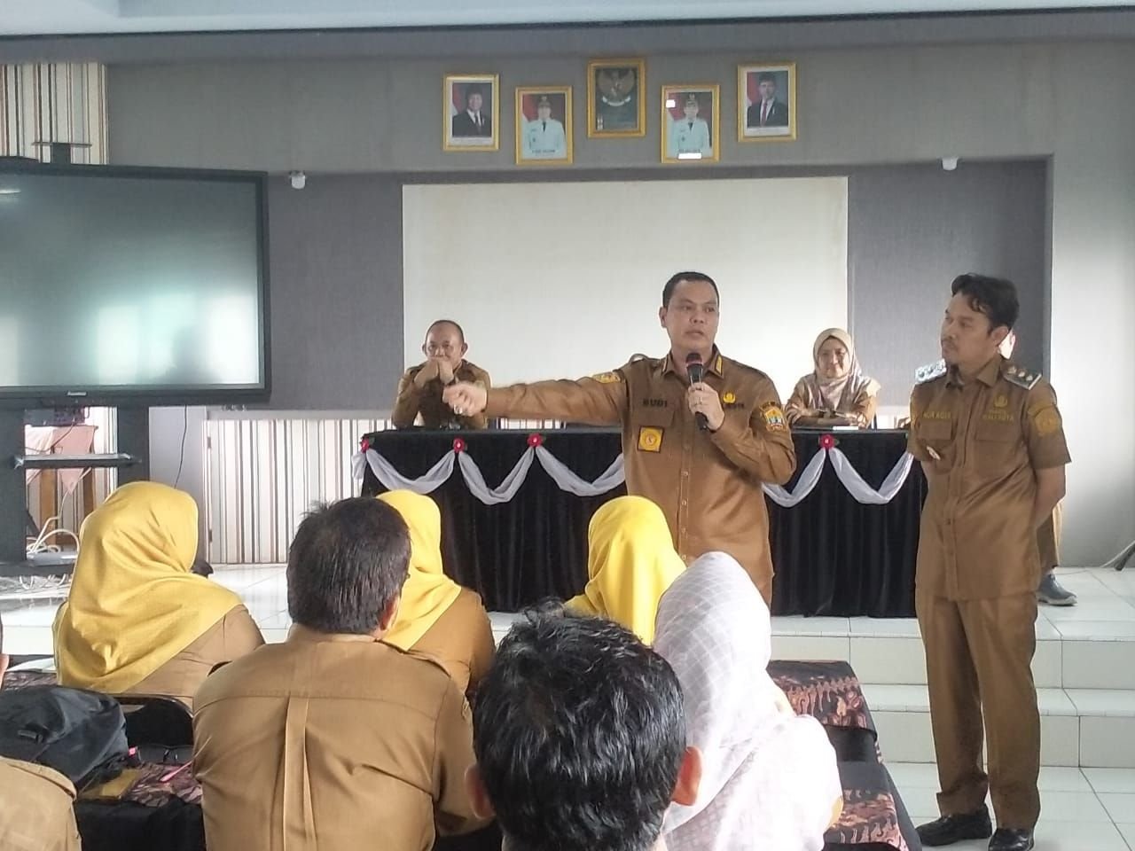 Dapodik Sekolah Kota Serang Terlambat UpdateBantuan DAK Terancam Menyusut