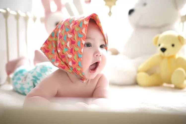 20 Ide Nama Bayi Laki-laki yang Lahir Bulan Juli, Islami Bermakna Tampan Rupawan dan Berhati Mulia 3 TERBARU! 15 Nama Bayi Laki-Laki yang Lahir Bulan Ramadhan, Keren dan Miliki Makna yang Baik