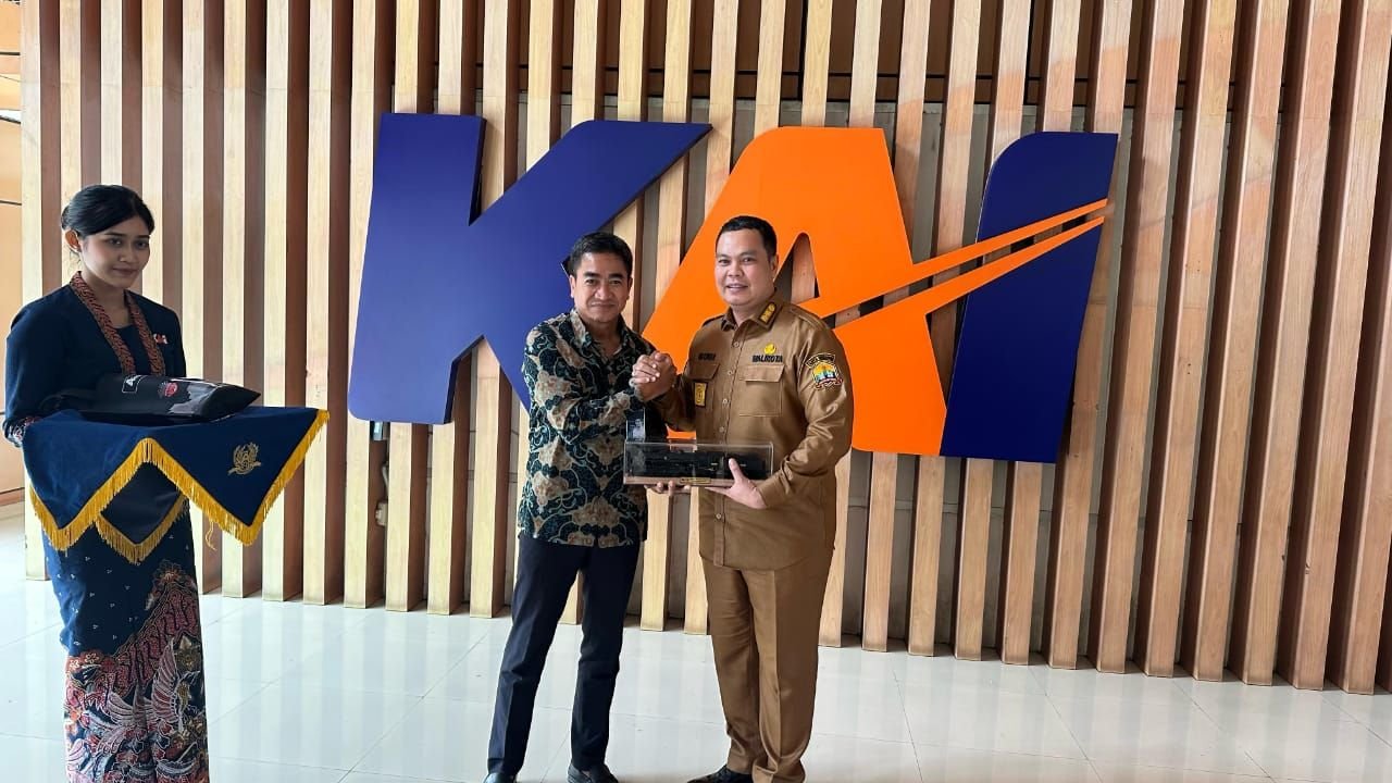 Budi Rustandi Usul Pembangunan Taman di Stasiun Serang dan Elektrifikasi Jalur Kereta Serang–Rangkasbitung