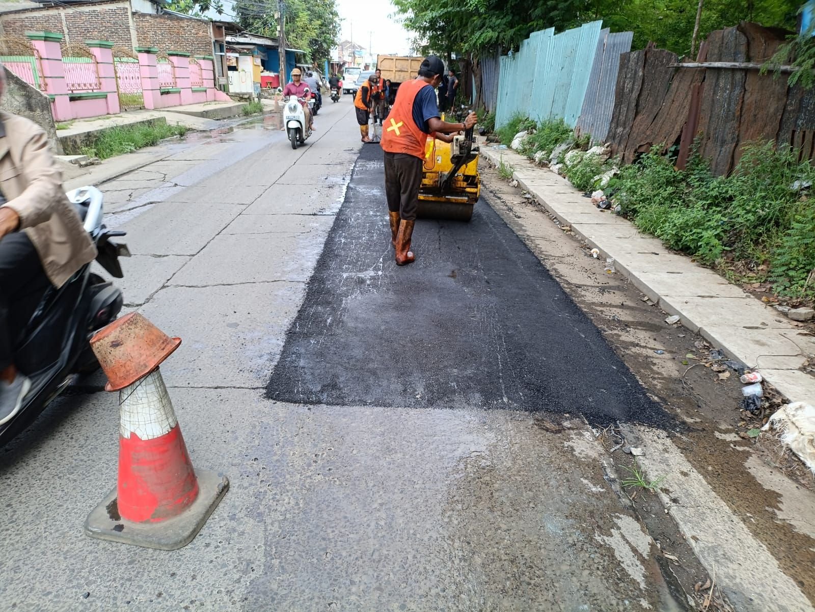 Diperbaiki Sejak Awal 2025, Jalur Mudik di Kabupaten Tangerang Perlahan Mulai Mulus 2 Diperbaiki Sejak Awal 2025, Jalur Mudik di Kabupaten Tangerang Perlahan Mulai Mulus