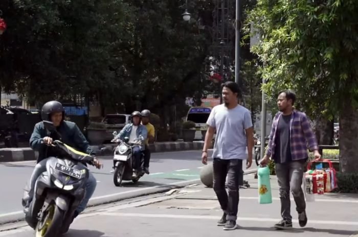 Sinopsis Preman Pensiun 9 Episode 15: Dagangan Agus dan Yayat Disita Rendy Cs, Malah Didu yang Disuruh Ambil 3 Sinopsis Preman Pensiun 9 Episode 15: Dagangan Agus dan Yayat Disita Rendy Cs, Malah Didu yang Disuruh Ambil