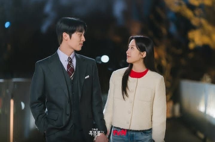 Jelang My Dearest Nemesis Tamat di Episode 11 dan 12, Drakor Choi Hyun Wook Alami Perubahan Jadwal Tayang 2 Jelang My Dearest Nemesis Tamat di Episode 11 dan 12, Drakor Choi Hyun Wook Alami Perubahan Jadwal Tayang