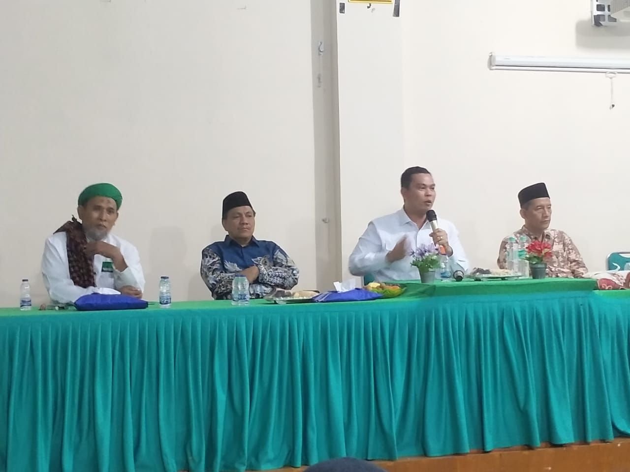 Budi Rustandi Pastikan Tak Ada Investasi PIK 2, Ajak Warga Dukung CSR di Kota Serang 10 Budi Rustandi Pastikan Tak Ada Investasi PIK 2, Ajak Warga Dukung CSR di Kota Serang