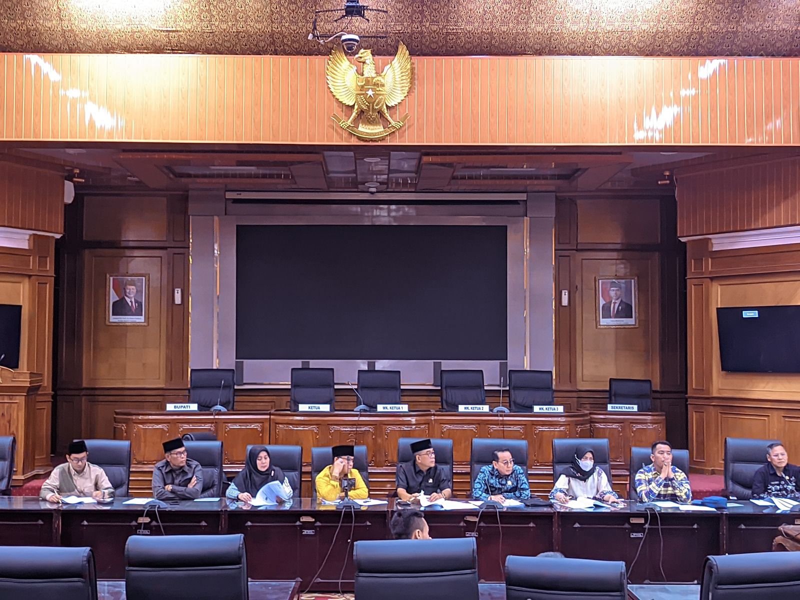 Raperda CSR Segera Rampung, DPRD Kabupaten Serang Upayakan Penyaluran yang Lebih Terstruktur 1 Raperda CSR Segera Rampung, DPRD Kabupaten Serang Upayakan Penyaluran yang Lebih Terstruktur