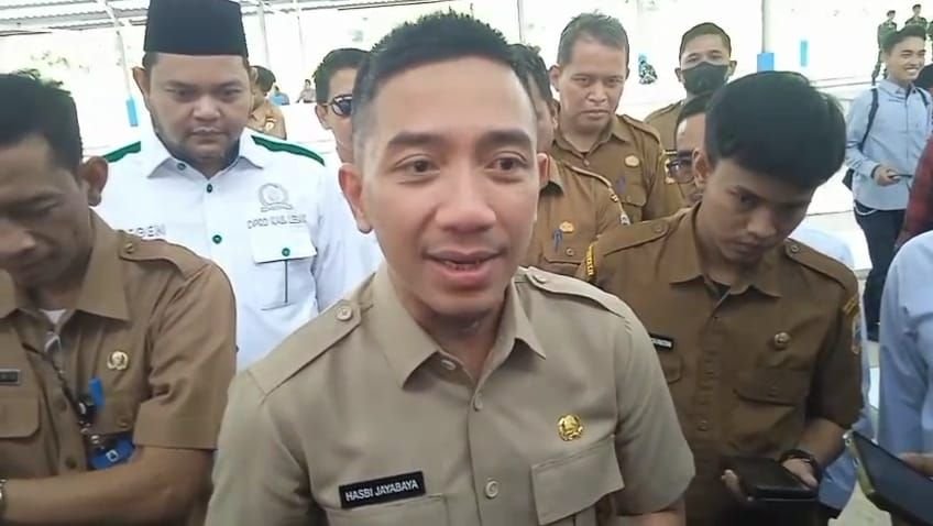 Tegas! Bupati Lebak Siapkan Hukuman bagi ASN Nakal yang Mudik Pakai Mobil Dinas 5 Tegas! Bupati Lebak Siapkan Hukuman bagi ASN Nakal yang Mudik Pakai Mobil Dinas