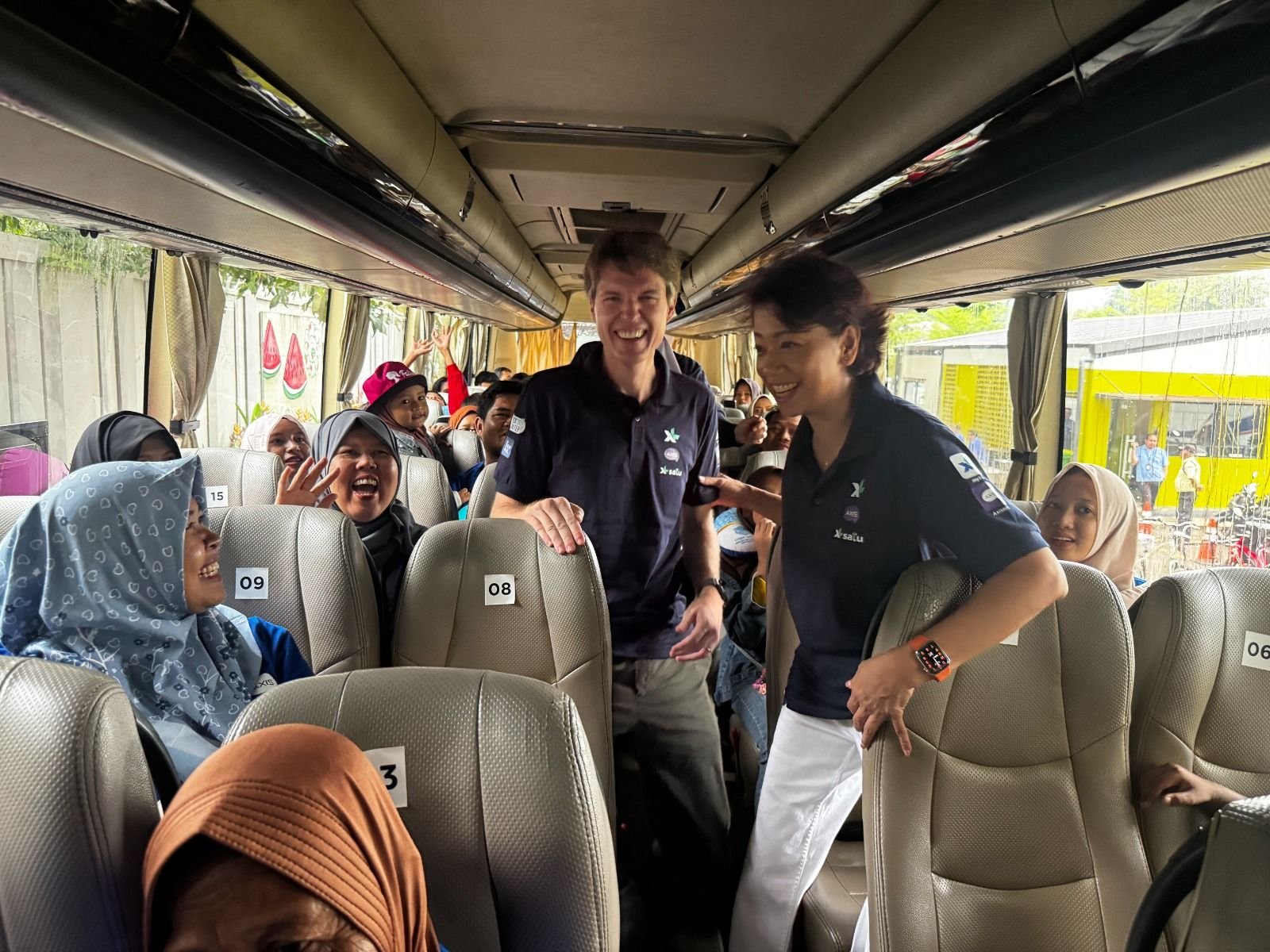 Mudik Gratis XL Axiata, Bus Hingga Alphard Siap Antar 600 Peserta ke Kampung Halaman 2 Mudik Gratis XL Axiata, Bus Hingga Alphard Siap Antar 600 Peserta ke Kampung Halaman