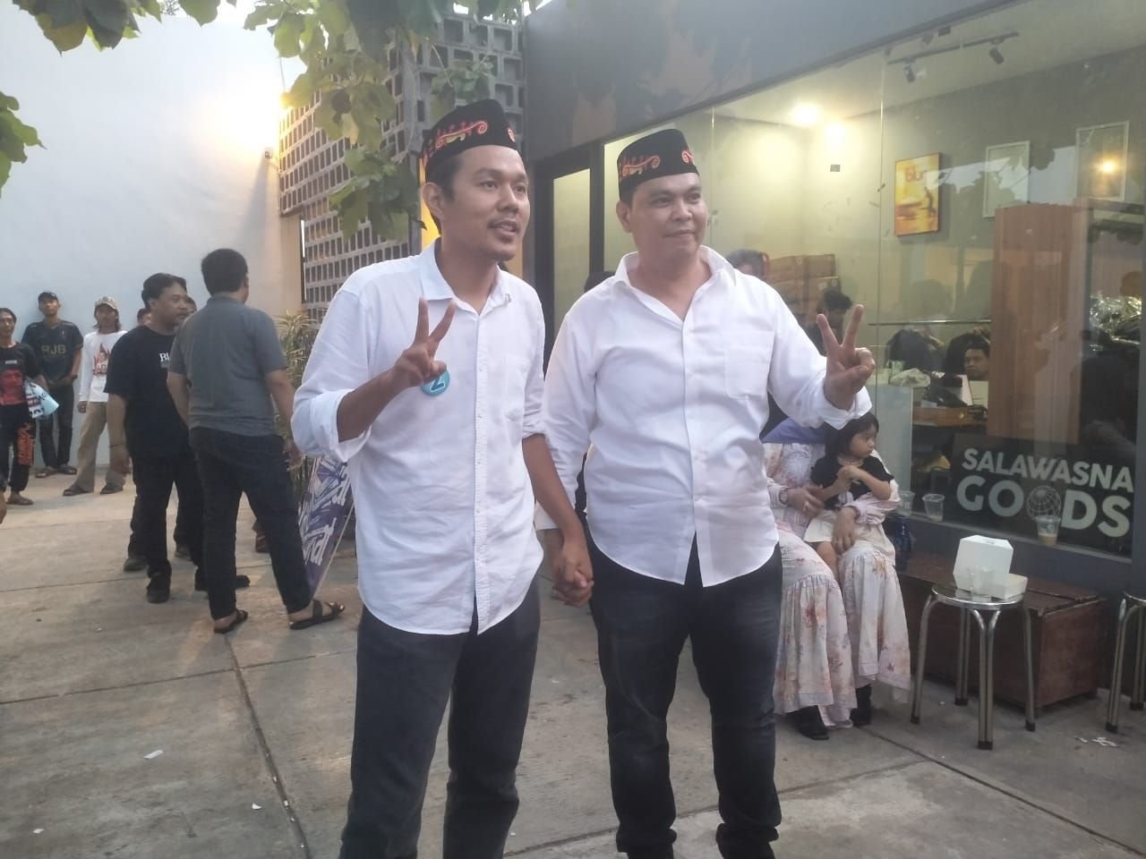 KOMPAK! Budi Rustandi dan Nur Agis Aulia Bakal Shalat Idul Fitri di Alun-alun Barat Kota Serang 2 KOMPAK! Budi Rustandi dan Nur Agis Aulia Bakal Shalat Idul Fitri di Alun-alun Barat Kota Serang
