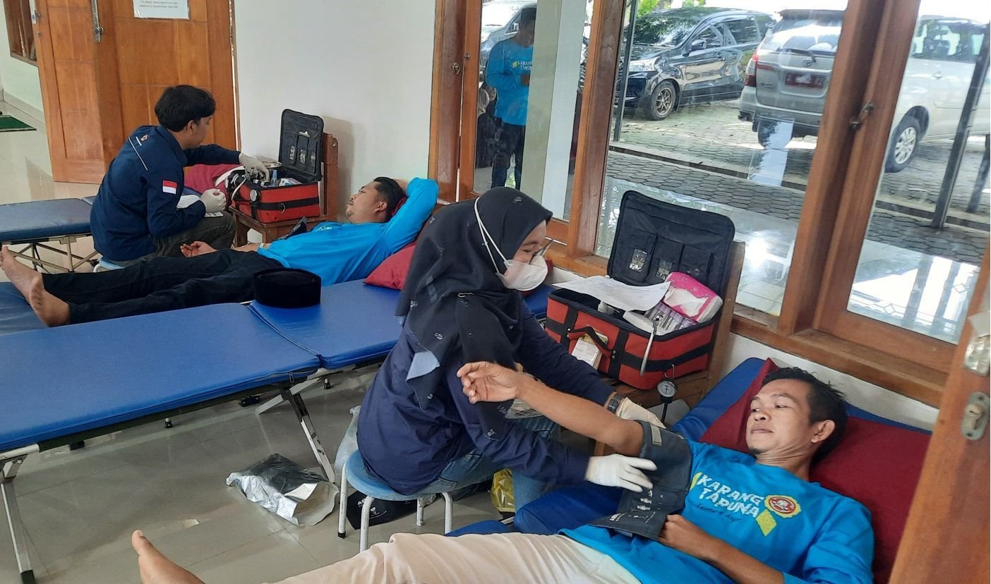 Stok Darah Menipis, PMI Cilegon Buka Layanan 24 Jam Saat Libur Lebaran 10 Stok Darah Menipis, PMI Cilegon Buka Layanan 24 Jam Saat Libur Lebaran