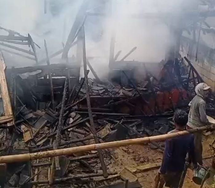 Tiga Rumah Warga Lebak Ludes Terbakar, Pemilik Rugi Rp200 Juta