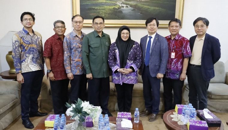 Pemkab Tangerang Jalin Kerja Sama dengan UI untuk Penanganan Sampah Berkelanjutan 5 Pemkab Tangerang Jalin Kerja Sama dengan UI untuk Penanganan Sampah Berkelanjutan