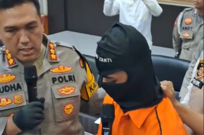 Pelaku Mutilasi Gunungsari Mainkan Alibi Kelabui Keluarga Korban, Wajahnya Tenang Tak Ada Gelagat Aneh-aneh 1 Pelaku Mutilasi Gunungsari Mainkan Alibi Kelabui Keluarga Korban, Wajahnya Tenang Tak Ada Gelagat Aneh-aneh