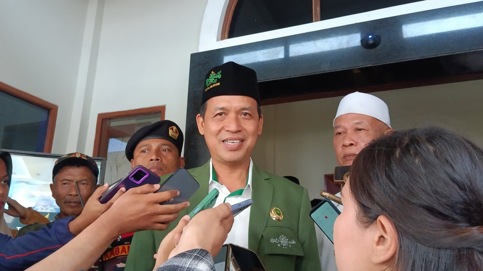 NU Cilegon Minta Industri Jangan Abaikan Tradisi Santri, Siap Padukan Teknologi Syariah di Bidang Pendidikan 6 NU Cilegon Minta Industri Jangan Abaikan Tradisi Santri, Siap Padukan Teknologi Syariah di Bidang Pendidikan