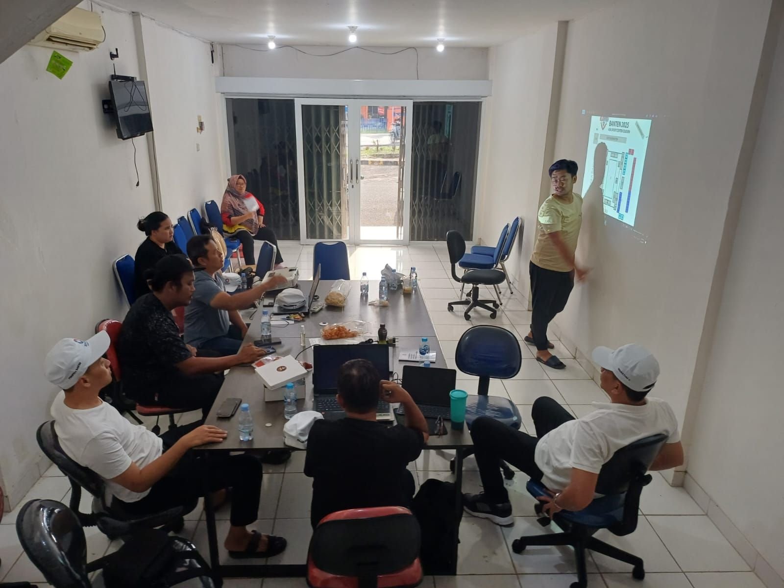 Akuatik Indonesia Provinsi Banten Segera Sosialisasikan SOP Akutik Indonesia Terbaru Guna Tertib Sesuai Aturan 6 Akuatik Indonesia Provinsi Banten Segera Sosialisasikan SOP Akutik Indonesia Terbaru Guna Tertib Sesuai Aturan