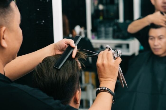 Kesempatan Emas! Pemkot Tangerang Gelar Pelatihan Cukur Rambut Gratis 1 Kesempatan Emas! Pemkot Tangerang Gelar Pelatihan Cukur Rambut Gratis