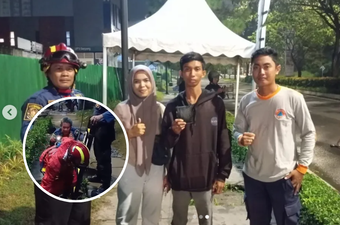 Tengah Malam, Damkar Kabupaten Tangerang Bantu Dompet Warga yang Masuk ke Gorong-gorong