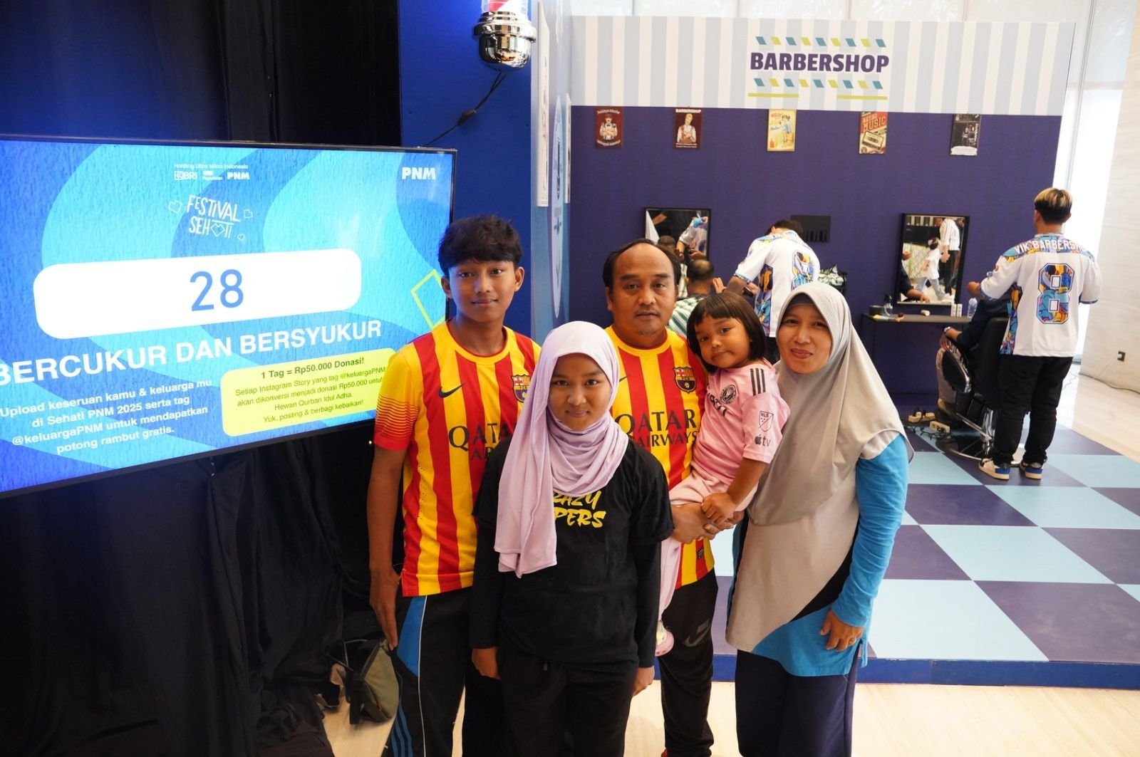 Perkuat Silaturahmi, PNM Ajak Keluarga Karyawan Tebar Kebaikan 8 Perkuat Silaturahmi, PNM Ajak Keluarga Karyawan Tebar Kebaikan