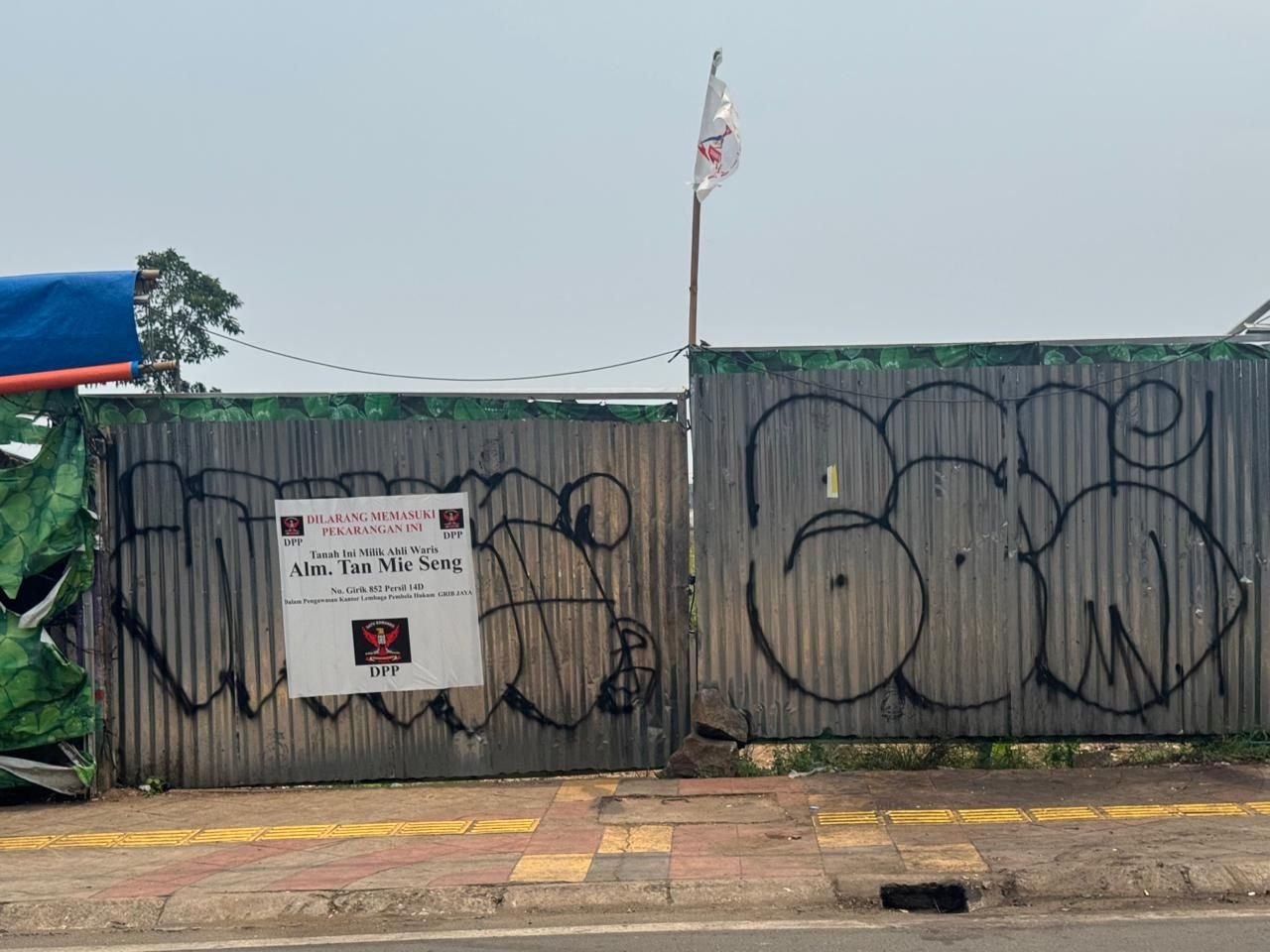 Ormas Diduga Kuasai Lahan Warga Tangerang Selatan Tanpa Izin, Ahli Waris Lapor ke Polda Metro